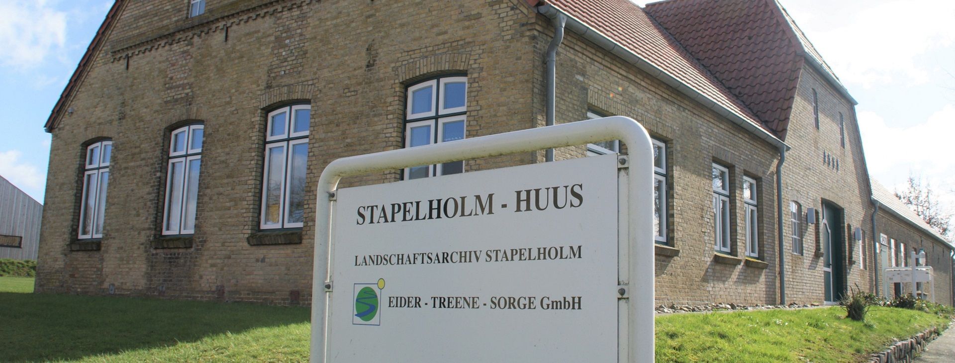 Stapelholm-Huus